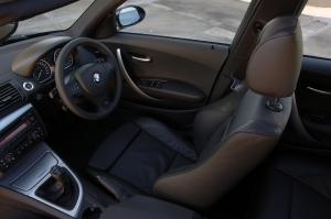BMW 130i M Sport Package 5-Door 2005 года  (UK)